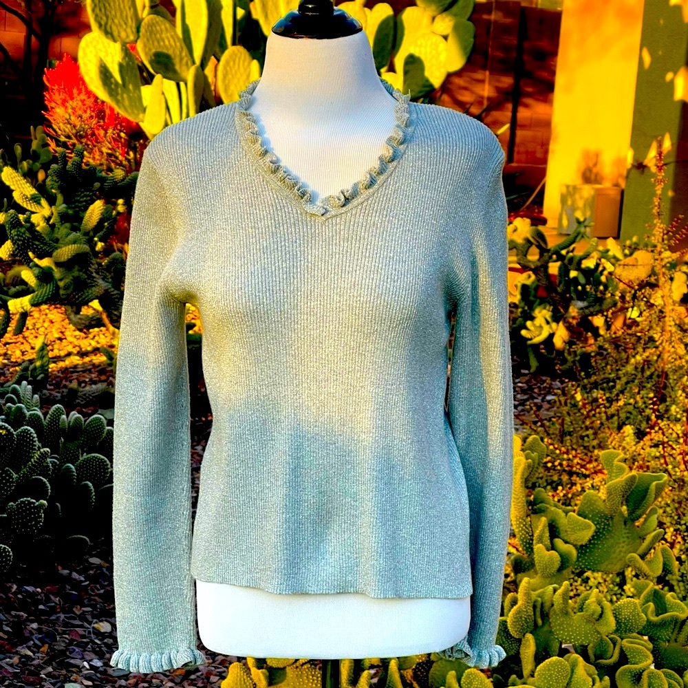 LIZCLAIRBORNE DRESSY TOP